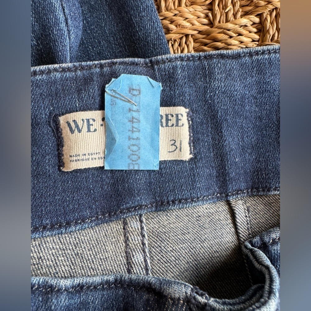 We The Free Jayde Flare Jeans Sz 31 Night Sky - Picture 14 of 16